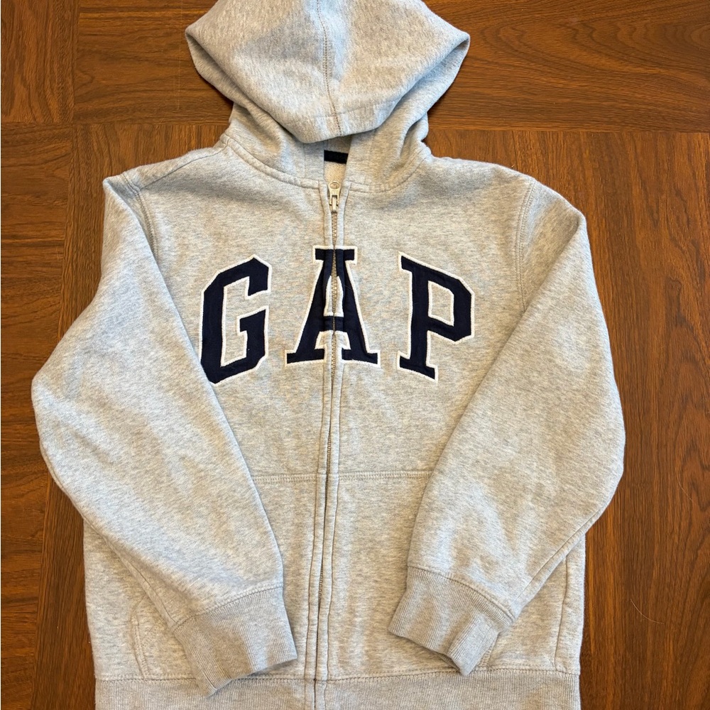 GAP Kids Iconic Zip-Up Hoodie (M)